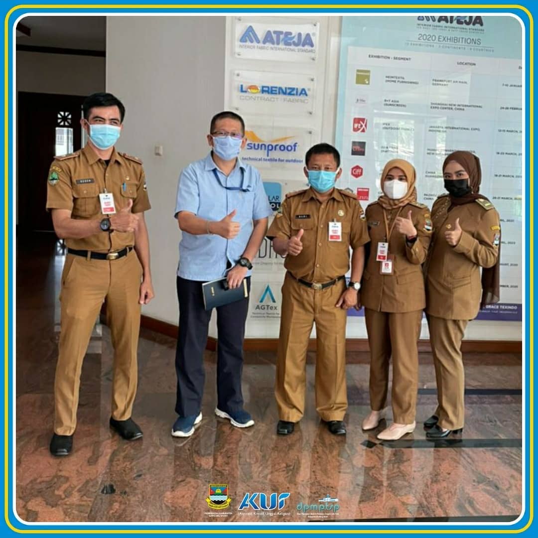 >Bidang Penanaman Modal Dinas PMPTSP kab. bandung barat sedang melakukan kegiatan pemantauan pelaksanaan penanaman modal ke para pelaku usaha Penanaman Modal Dalam Negeri ( PMDN ) di wilayah kab. Bandung Barat. 